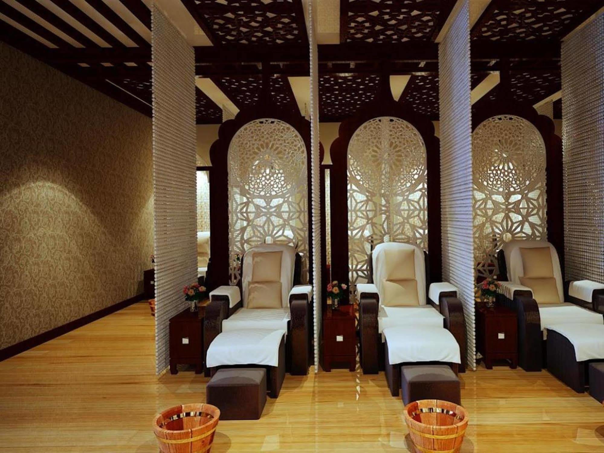 Hotel Le Duy Grand 3*